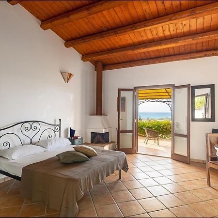 Solemar Sicilia - Le Casette Di Calzata Campofelice Di Roccella Exteriör bild