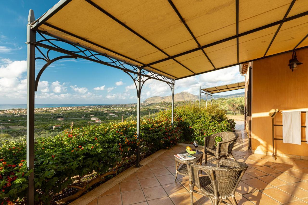 Solemar Sicilia - Le Casette Di Calzata Campofelice Di Roccella Exteriör bild