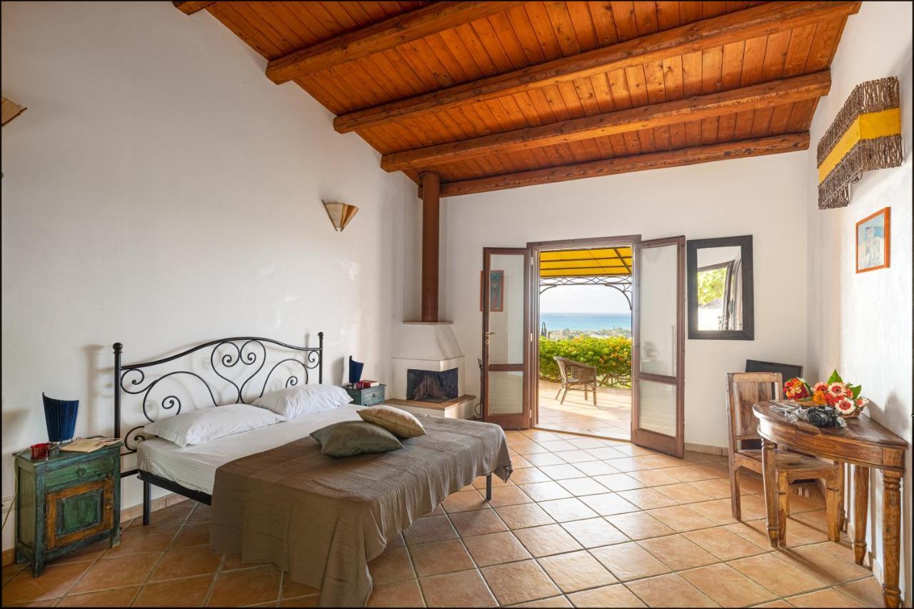 Solemar Sicilia - Le Casette Di Calzata Campofelice Di Roccella Exteriör bild