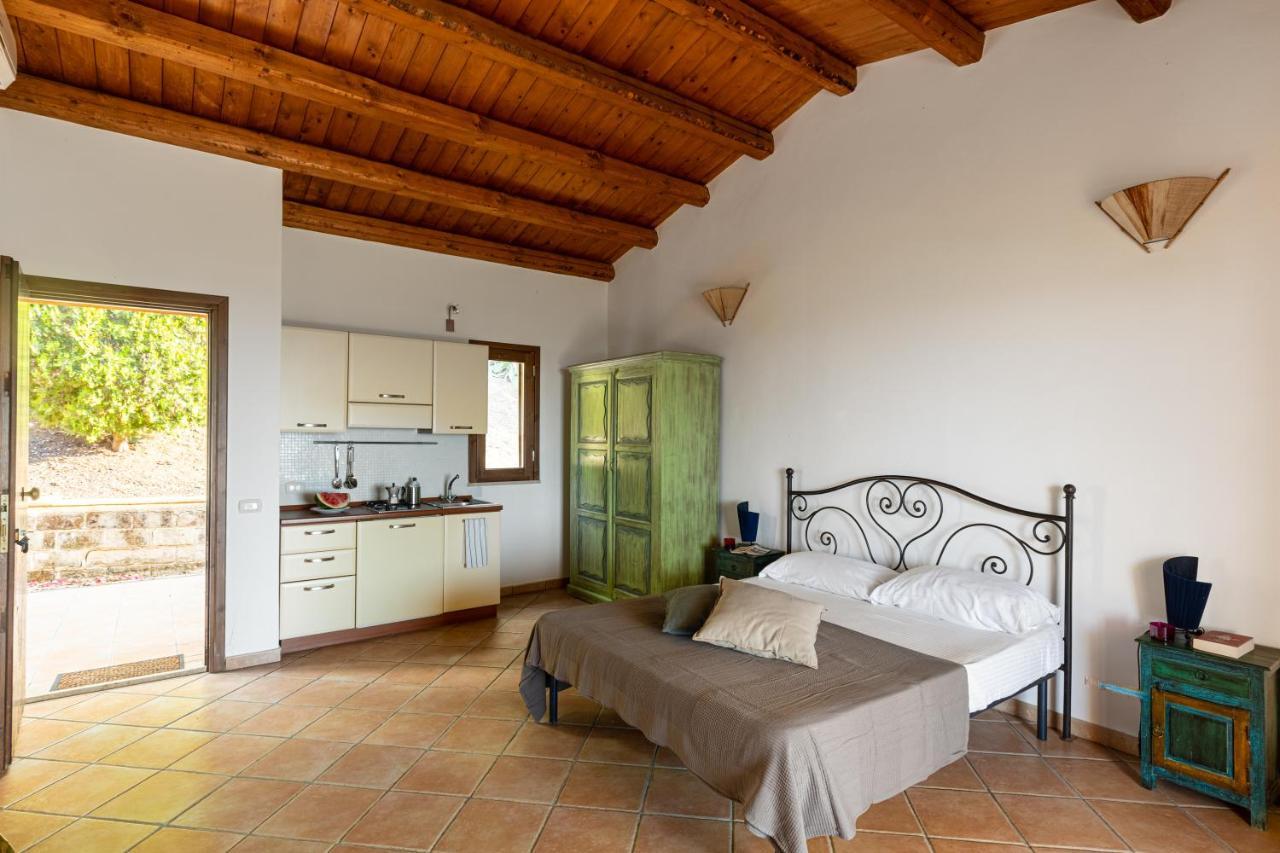 Solemar Sicilia - Le Casette Di Calzata Campofelice Di Roccella Exteriör bild